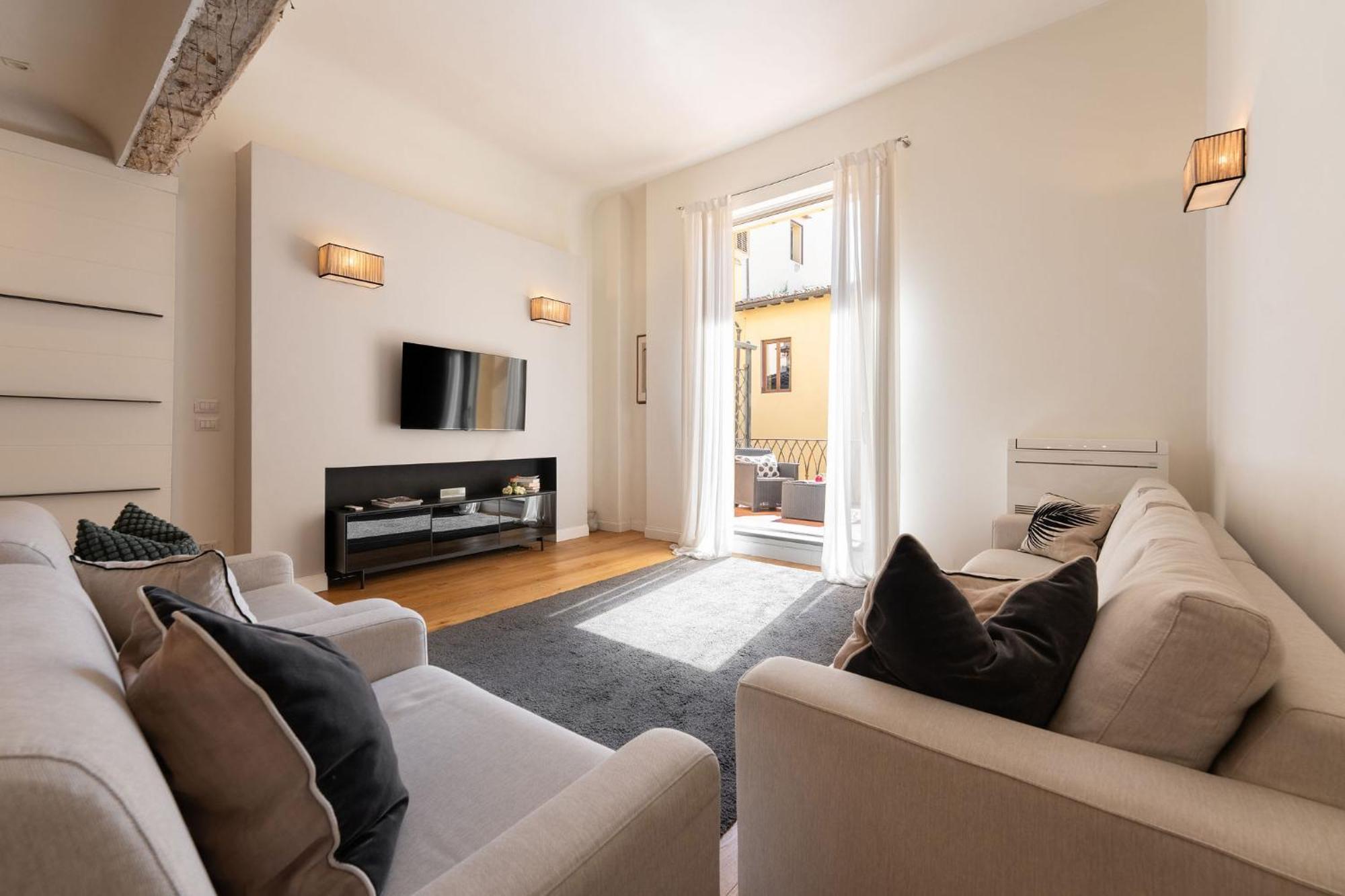 Ta - One Bedroom Luxury Apartment In The Fashion District فلورنس المظهر الخارجي الصورة